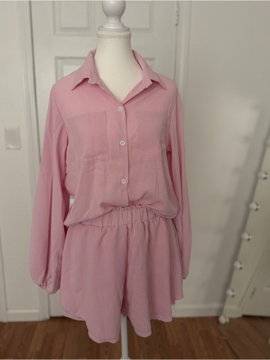 SHEIN Pants - SHEIN Pink Two Piece Set – Button Down Shirt & Shorts | Size M